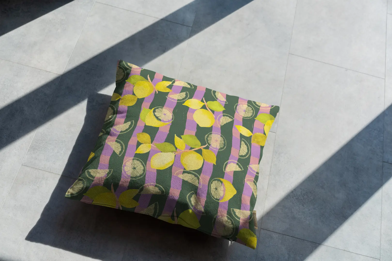 Poduszka - cytryny zielono-fioletowa krata - obrazek 3
