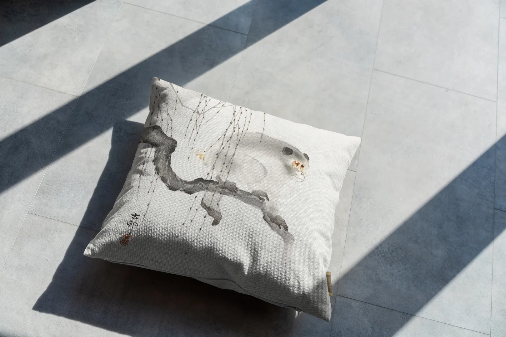 Poduszka - Małpa na gałęzi - obrazek 3