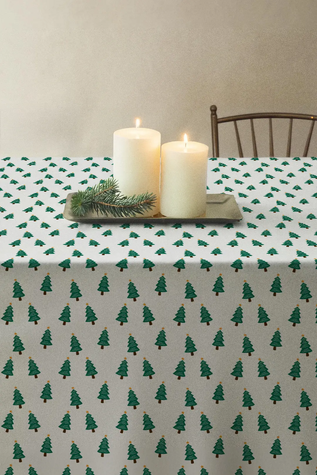 Obrus świąteczny Choinki 140x140 cm