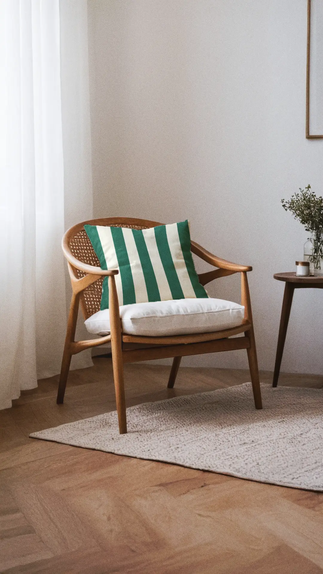 Poduszka świąteczna klasyczne zielone pasy 45x45 cm