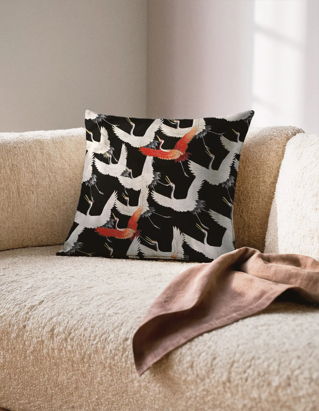 Poduszka - Lecące japońskie żurawie - obrazek 2