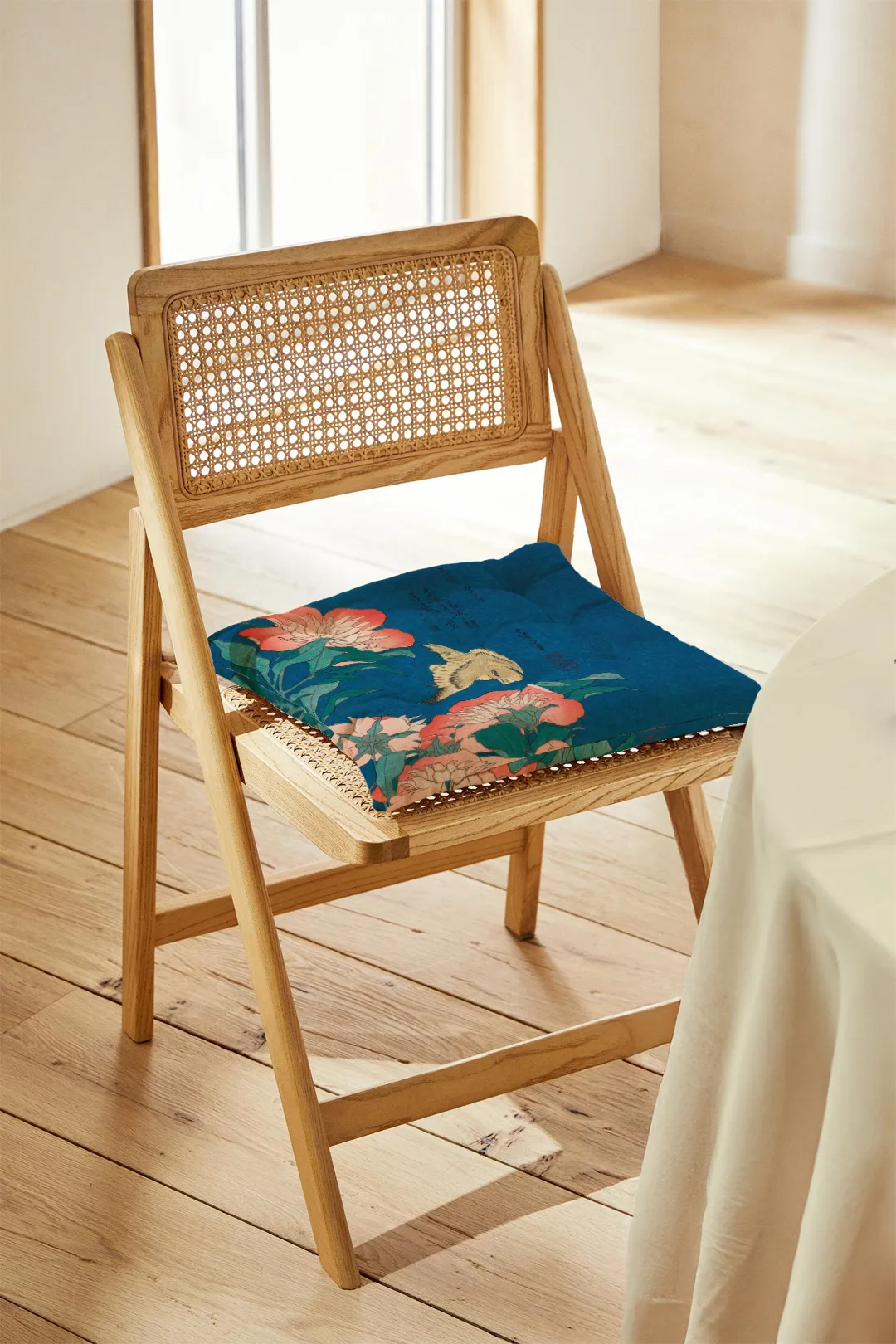 Poduszka na krzesło - Piwonie i kanarek - Hokusai - obrazek 2