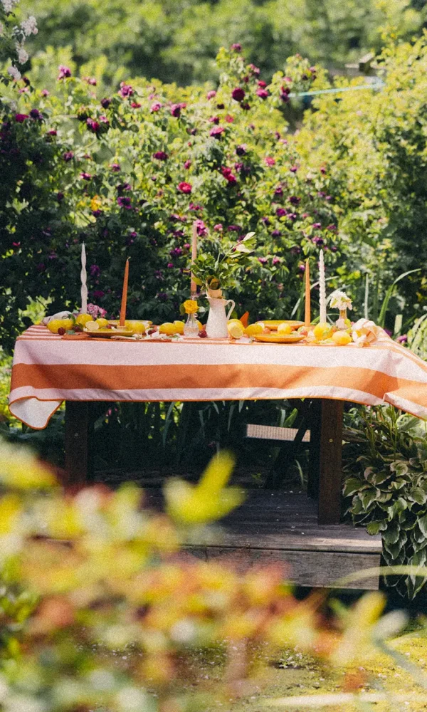 5. obrus - r&oacute;żowo-pomarańczowe pasy - lam&oacute;wka (2)