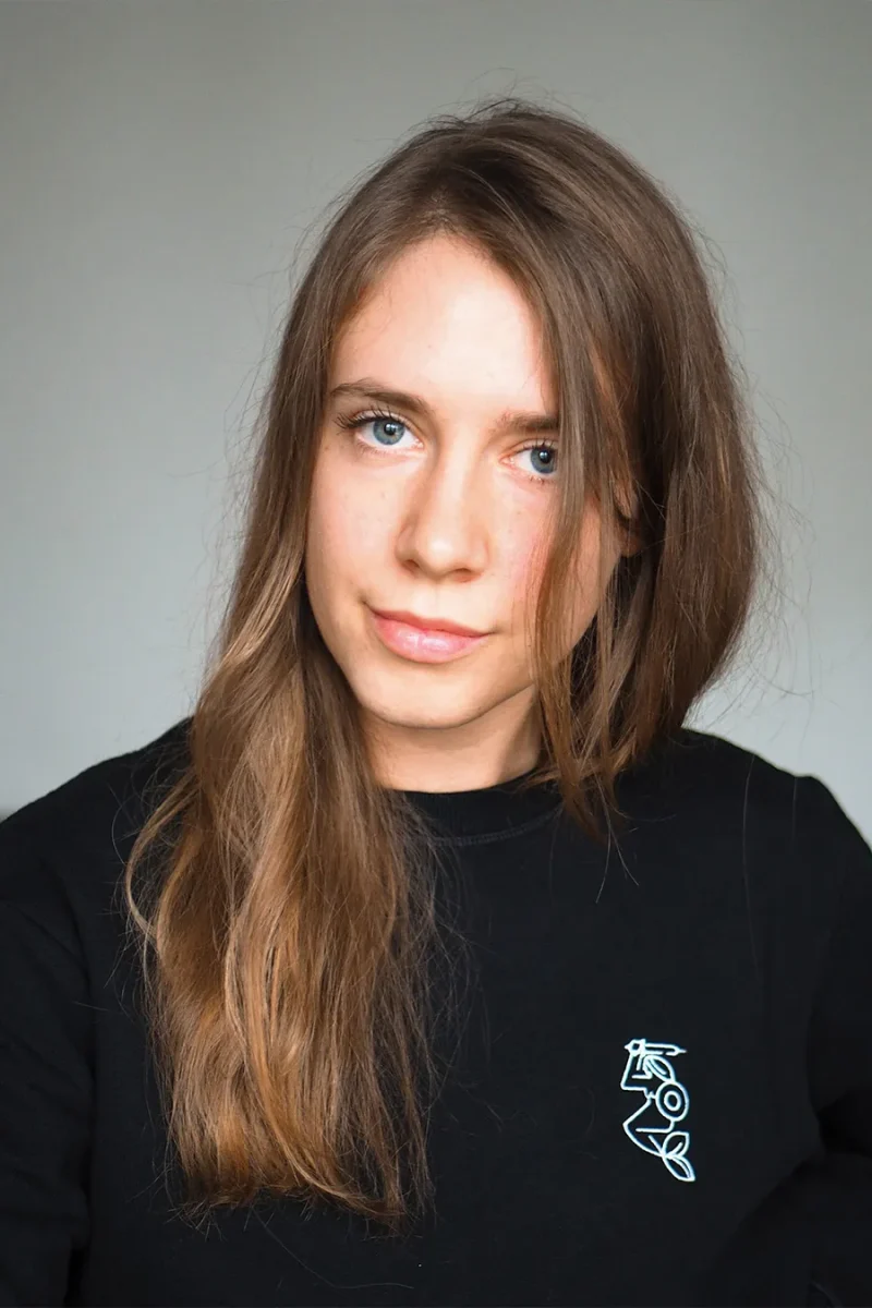 Julia Hanke 3x4
